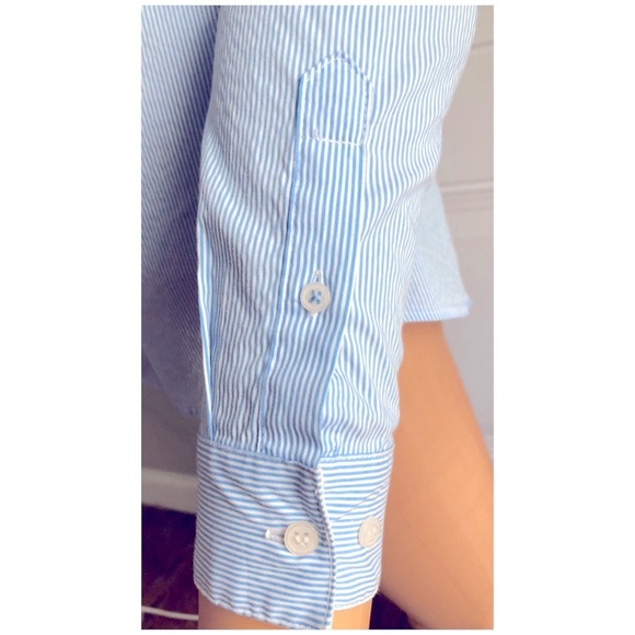H&M Striped Button Down Blue/White Stripes - Picture 8 of 8